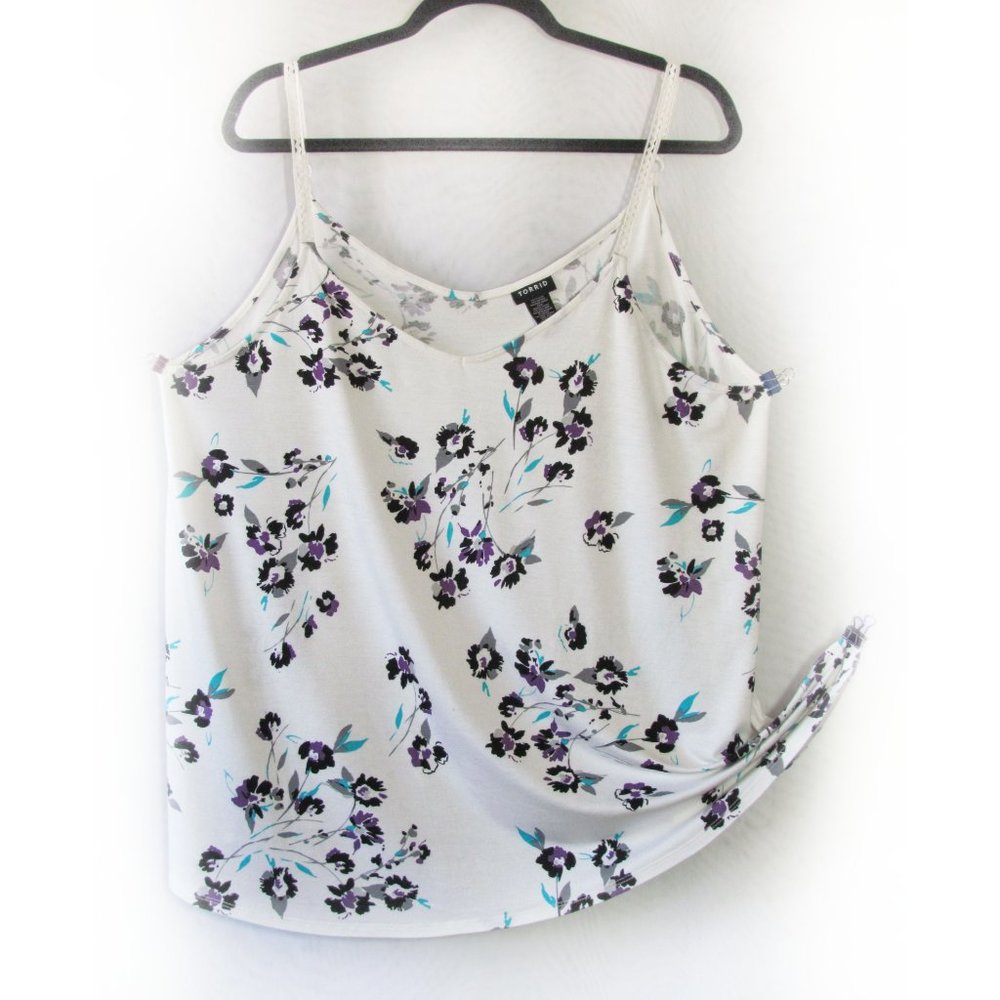 TORRID NWOT 2X Print A-Line Top